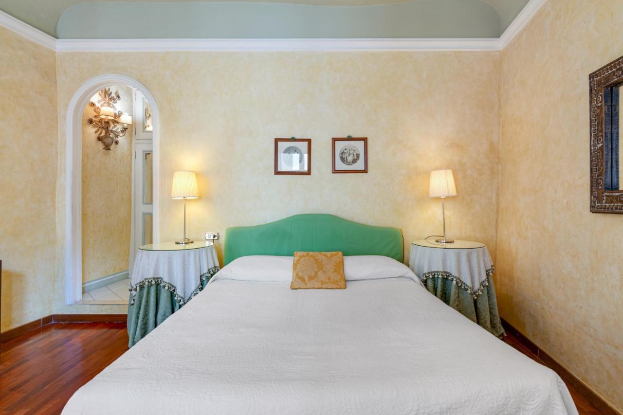 Apartment Pietre Dure Florenz