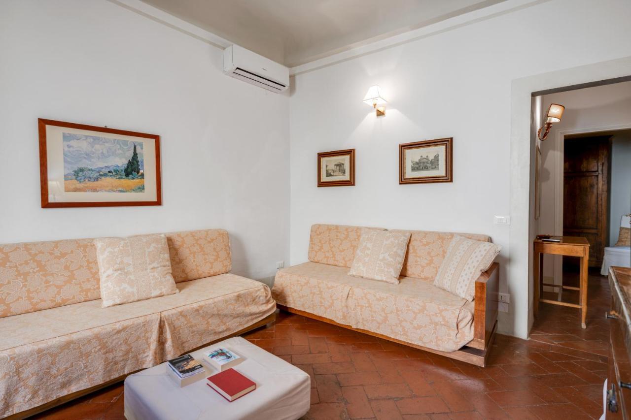 Pietre Dure Apartment Florenz
